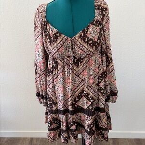 SO Multiprint Long Sleeve Tiered Dress in Brown and Pink